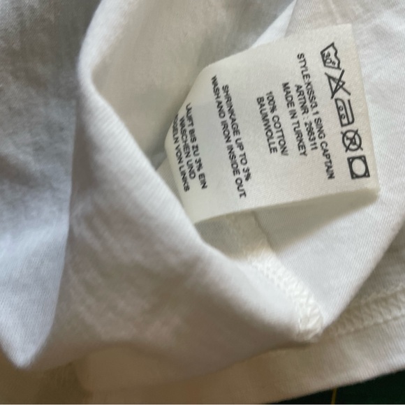 Kiss Therapy NWOT tank top - Picture 3 of 7